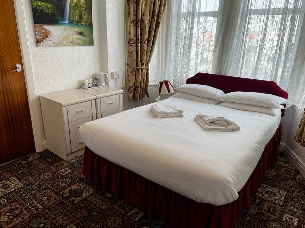 Delton Hotel 黑潭 外观 照片